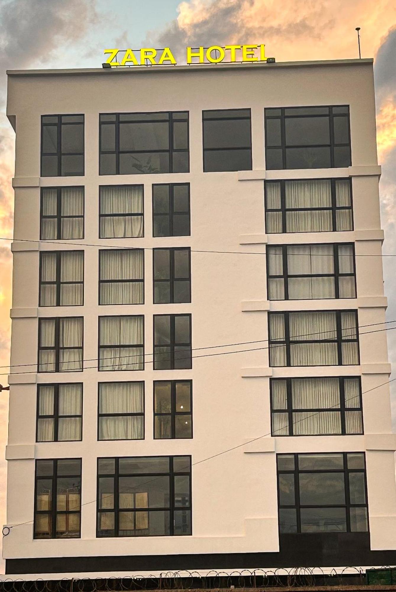 Zara Hotel 안타나나리보 외부 사진